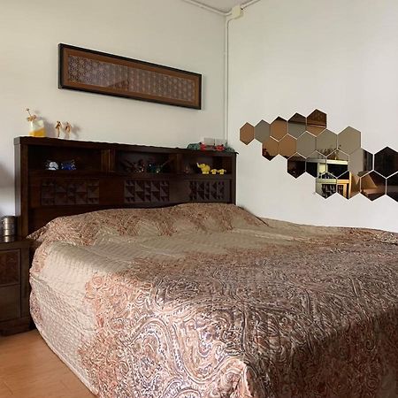 チエンマイ Kiang Mo Gumpuju Bed & Breakfast エクステリア 写真